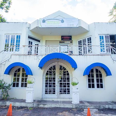 Ferienwohnung Ocho Rios Ocean Front Luxury Studio Sky Castles 24 Hrs Sleeps 2 Exterior foto